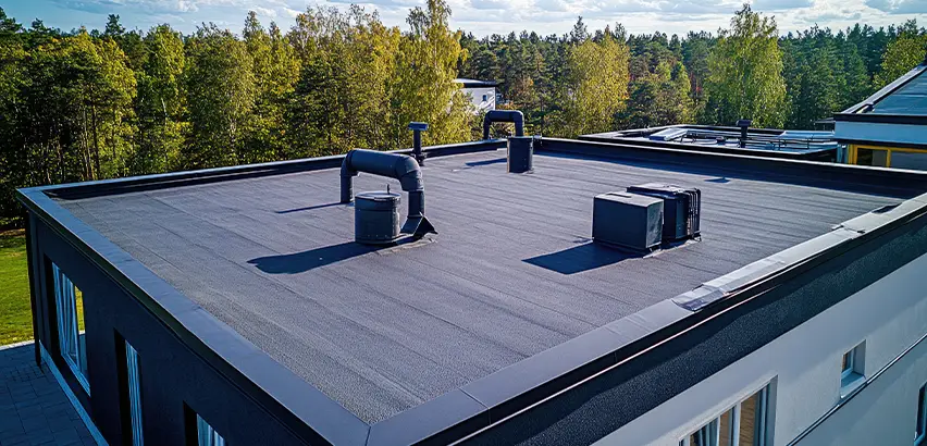 Professional Flat Roof Replacement Services in La Jolla, CA