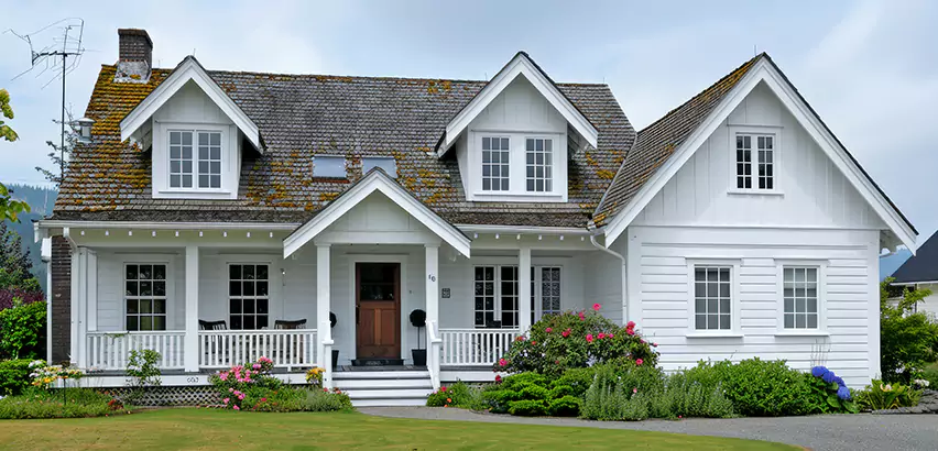 Professional Roofing and Siding Services in La Jolla, CA