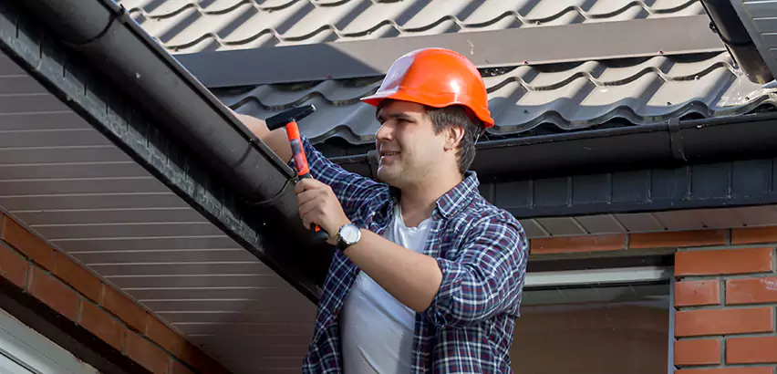 Gutter Fascia Repair in La Jolla