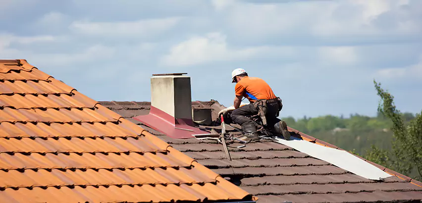 Cedar Roof Maintenance in La Jolla